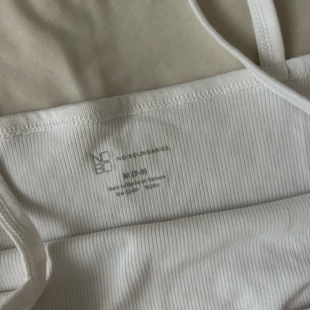 No Boundaries • Ribbed Tank Top - Picture 3 of 4